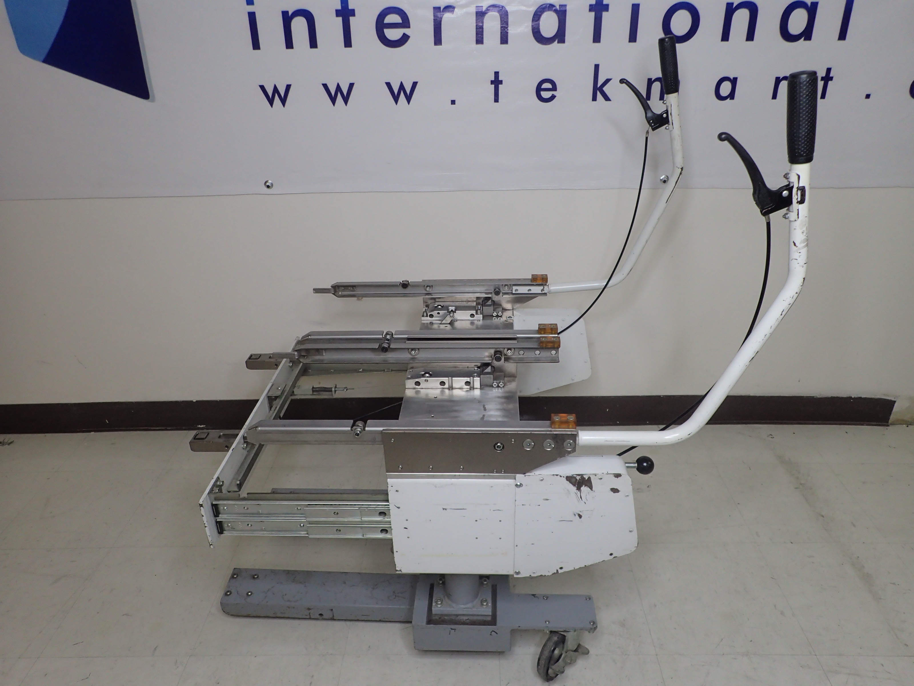 TK987 - Fuji M3 Pallet Change Unit (Bucket Type) (PBM3B) TK987 - Fuji M3 Pallet Change Unit (Bucket Type) (PBM3B)